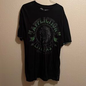 Black 2XL Affliction tshirt.